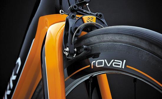 邁凱倫推出超級(jí)自行車 售價(jià)16000英鎊